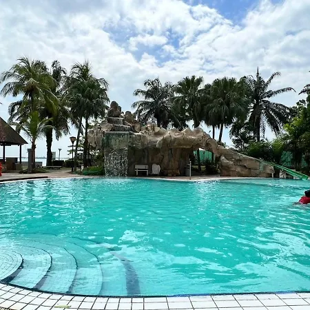 Glory Beach Resort Port Dickson Exterior photo